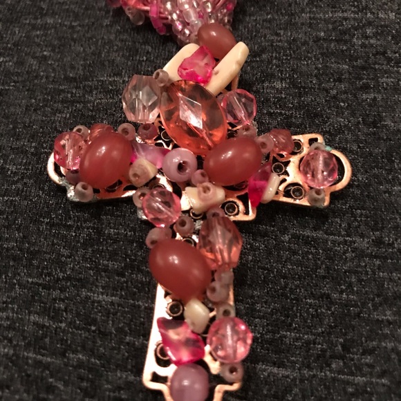 Cross necklace - Picture 2 of 6